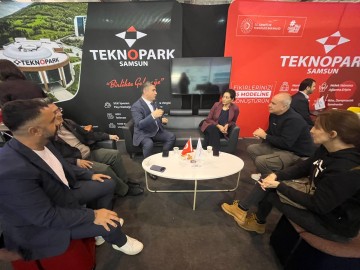 İkiztepe Sağlık Zirvesi’nde 2. gün devam ediyor!