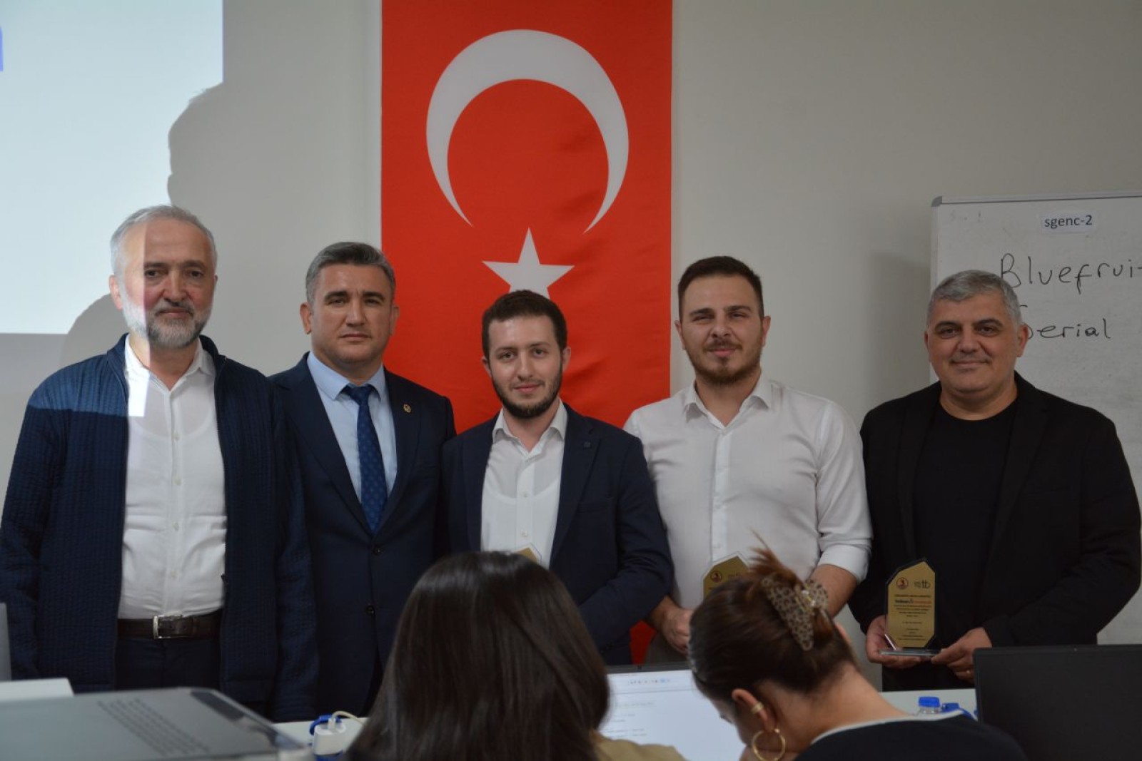 OMÜ’de Özdisan ve Boardoza İş Birliğiyle Mikrodenetleyici ve IoT Eğitimi Gerçekleştirildi
